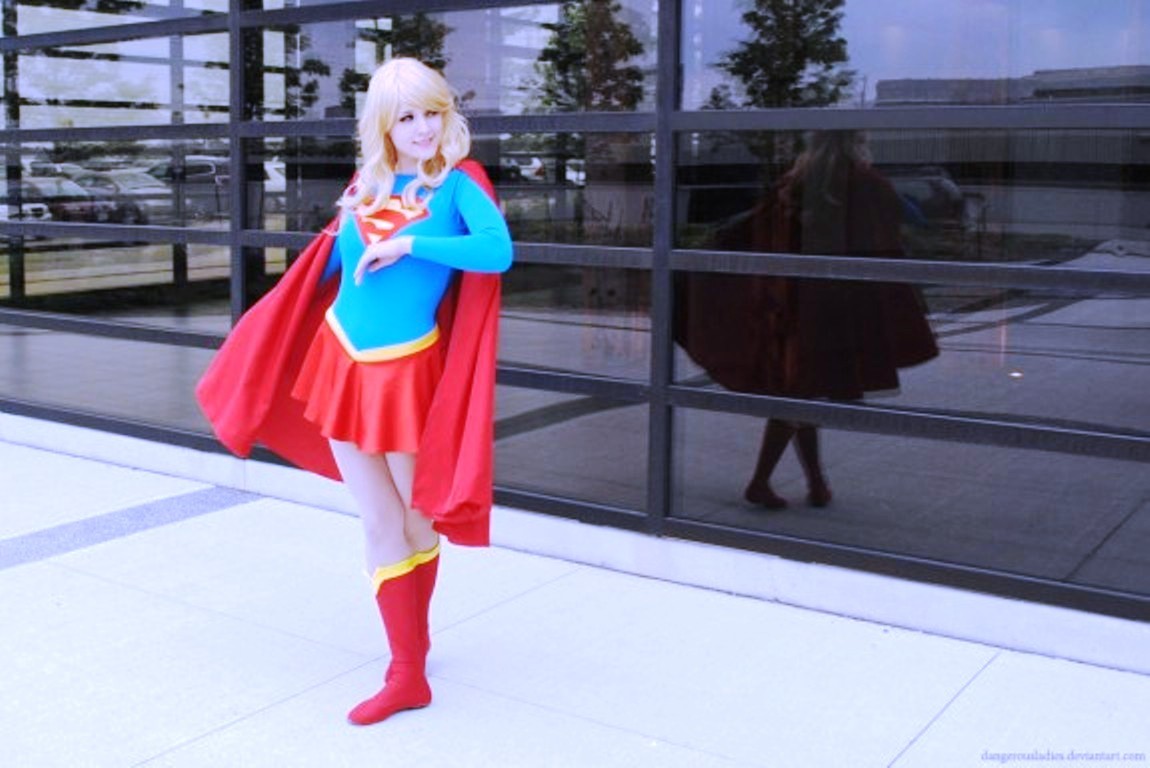 Supergirl About To Spring Into Action Nerd Porn