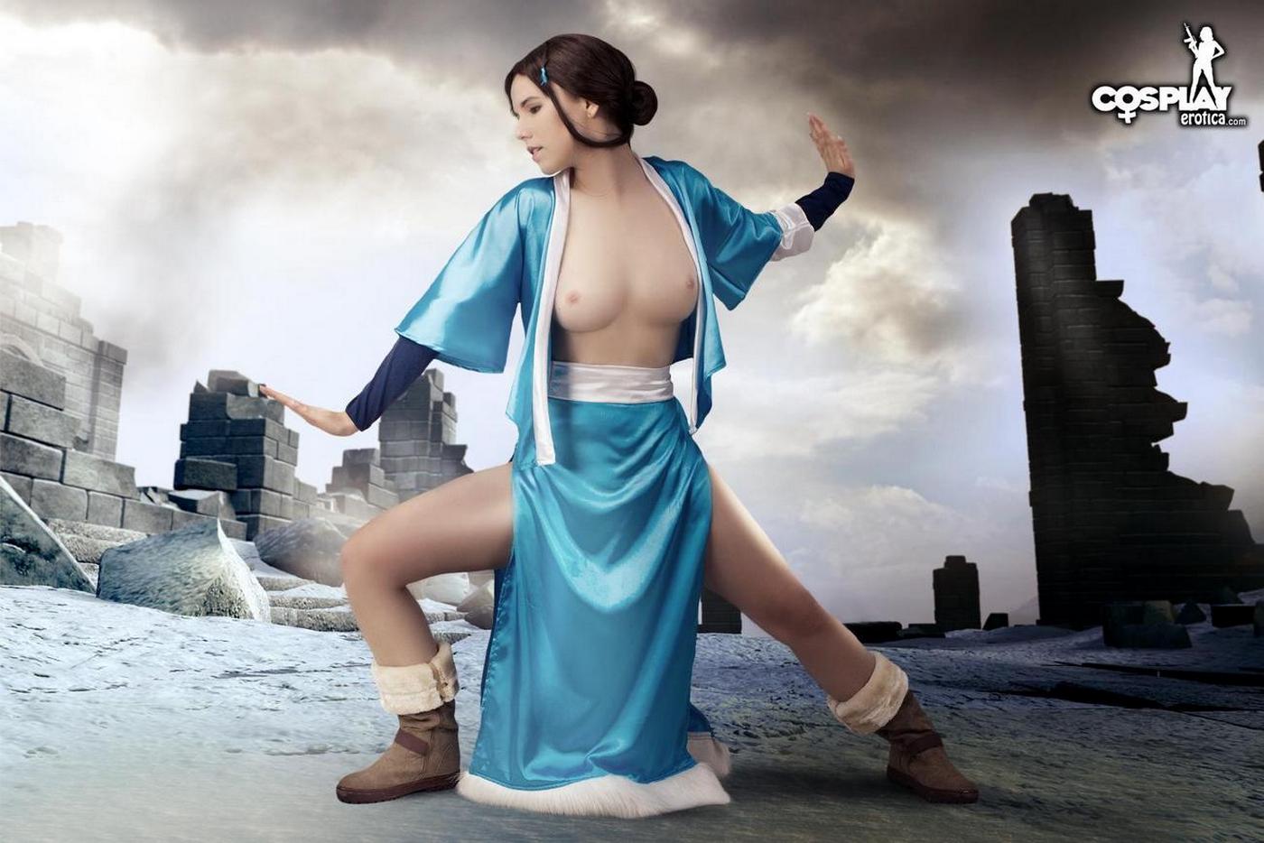 Avatar Cosplay Porn - Katara Undresses in These Smoking Hot NSFW Cosplay Photos ...